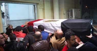 بالفيديو.. صلاة الجنازة على أحد شهداء كمين الهرم الإرهابى بالفيوم