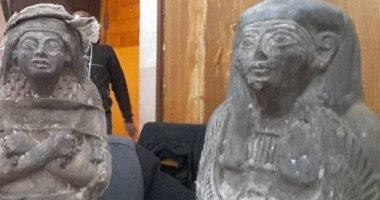 ضبط تمثالين أثريين بطريق القطامية ـ العين السخنة قبل تهريبهما
