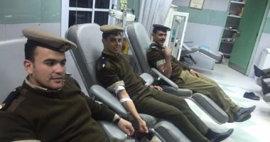 مديرية أمن المنيا تنظم حملة ضمت ضباط وأفراد للتبرع بالدم