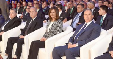 فاروق الباز: الرئيس السيسي مهتم بمشروع ممر التنمية