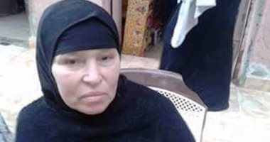 بالفيديو.. والدة شهيد بمذبحة رفح الثانية: كان نفسى أقطع حبارة وأرميه للكلاب