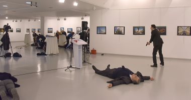 روسيا تنتقد فوز صورة مقتل سفيرها فى تركيا بجائزة دولية