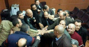 النقابة المستقلة: المصرية للاتصالات تقر علاوة 15% للعاملين 