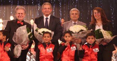 وزيرا الشباب والتضامن يشهدان حفل كورال أطفال مصر  بجامعة القاهرة
