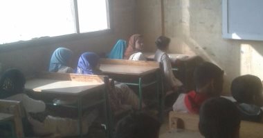 الرقابة الإدارية بدمياط ترصد سوء حالة الفصول بإحدى المدارس
