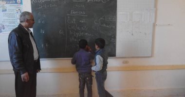 تعليم شمال سيناء يسير قوافل لمدارس قرية الروضة