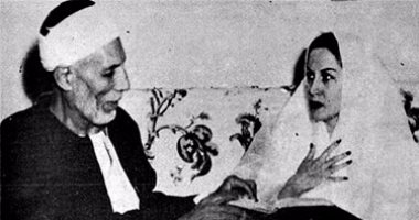 تفاصيل زيارة الشيخ محمود أبو العيون لمنزل ليلى مراد فى رمضان عام 1948 "صور"