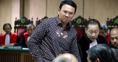محكمة إندونيسية تقرر محاكمة حاكم جاكرتا بتهمة ازدراء الأديان