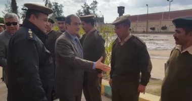 بالصور.. مساعد وزير الداخلية ومدير أمن البحيرة يتفقدان الخدمات الأمنية 