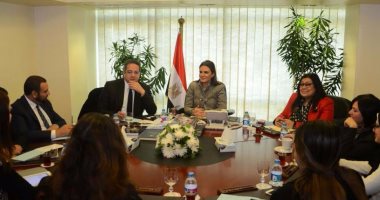 سحر نصر تناقش مع اتحاد المصارف العربية وضع استراتيجية عربية لمواجهة التحديات