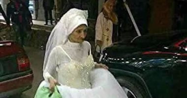 بالفيديو.. تعرف على حقيقة عروس الإسكندرية التى زفت نفسها بدون عريس