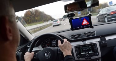 خبراء المرور يوضحون أساليب القيادة الخاطئة للسيارات وكيفية تجنب الحوادث