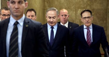 بالصور.. نتانياهو يجتمع بحكومته لمناقشة تبادل الأسرى مع حماس