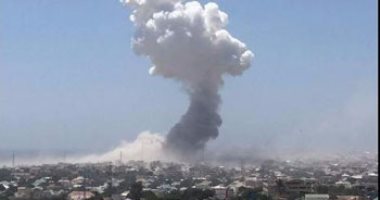 انفجار ضخم وإطلاق نار بالقرب من مقر البرلمان فى العاصمة مقديشو