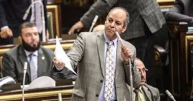 النائب عماد محروس يوجه طلب إحاطة للحكومة بشأن تكلفة سفر الوزراء