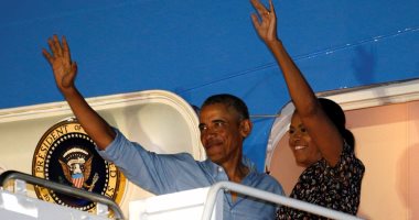 بالصو.. أوباما وزوجته يعودان إلى واشنطن بعد انتهاء عطلة عيد الميلاد