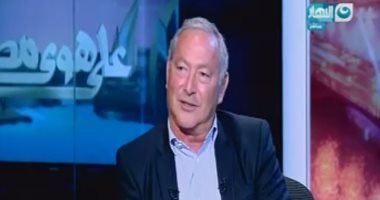 بالفيديو.. سميح ساويرس لـ"خالد صلاح": كتير من رجال الأعمال مقصرين فى حق مصر