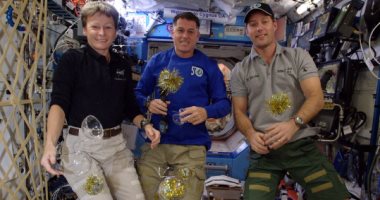 ناسا تنشر فيديو لاحتفالات رواد الفضاء بالعام الجديد خارج كوكب الأرض