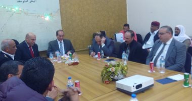 اجتماع القيادات الأمنية بعدد من عُمد ومشايخ قبائل مطروح