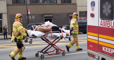 بالفيديو والصور.. 103 مصابين فى حادث قطار بروكلين الأمريكية