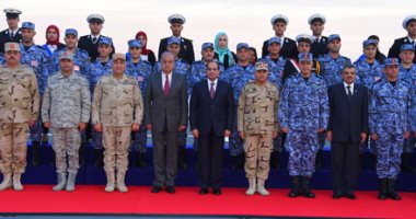 بالصور.. قائد القوات البحرية لـ السيسى: نعاهدكم أن نظل درع مصر المنيع