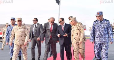 بالصور.. الرئاسة: السيسي يوجه الحكومة بإنشاء منفذ "جغبوب" للربط مع حدود ليبيا