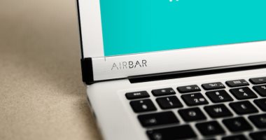 AirBar جهاز جديد لتحويل الكمبيوتر لشاشة لمسية.. اعرف الطريقة