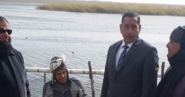 رئيس حى غرب الاسكندرية يتفقد بحيرة مريوط لوقف التعديات