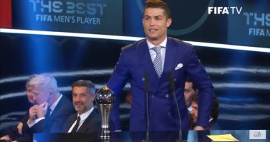 رونالدو بعد جائزة الفيفا: 2016 عام الحلم بالنسبة لى وألتمس العذر لبرشلونة