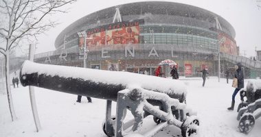 الثلوج تهدد إقامة مباريات الجولة 21 من الدوري الإنجليزى