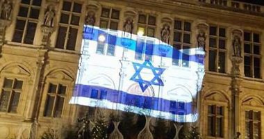 رغم مذابح الاحتلال.. باريس وبرلين يتضامنان مع إسرائيل بإضاءة علمها