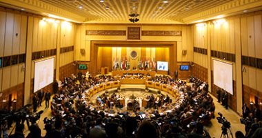 الجامعة العربية تؤكد دعمها لمسيرة الإصلاح والديمقراطية فى الدول الأعضاء