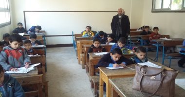 محافظ القاهرة عن امتحانات الشهادة الابتدائية: "سهلة ومخرجتش عن المنهج"