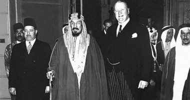 ذات يوم «14 يناير 1946».. الملك عبدالعزيز فى السفارة البريطانية بالقاهرة