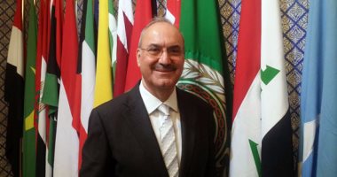 انطلاق الانتخابات للجالية العراقية والسفير يدلى بصوته ويوجه الشكر لمصر