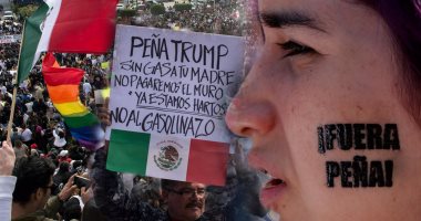 مظاهرات حاشدة فى المكسيك تطالب باستقالة الرئيس إنريكه بينييا نييتو
