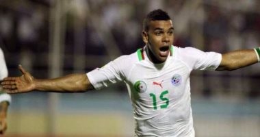 الإصابة تهدد مشاركة "سودانى" مع الجزائر أمام تونس