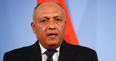 مساعد وزير الخارجية يلتقى مسئولين كويتيين لبحث مشكلات الجالية المصرية