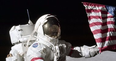 10 معلومات عن رائد الفضاء يوجين سيرنان.. آخر من مشى على سطح القمر