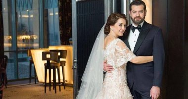 نجوم الفن بالعالم العربى يهنئون عمرو يوسف وكندة علوش بعد زفافهما