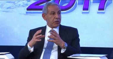 وزير التجارة : "دافوس" فرصة جيدة لتسويق مصر استثماريًا بعد تعويم الجنيه