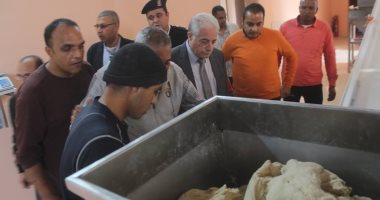 محافظ جنوب سيناء يتفقد المخبز الألى الجديد بشرم الشيخ