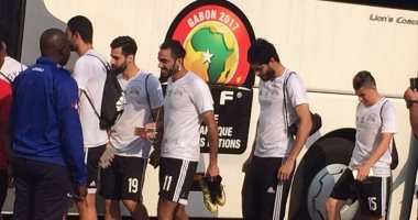 منتخب مصر يغادر الفندق متجها لملعب التدريب استعداداً لأوغندا