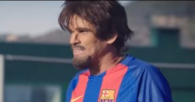 بالفيديو.. ريفالدو يخدع جماهير برشلونة خلال مباراة ودية