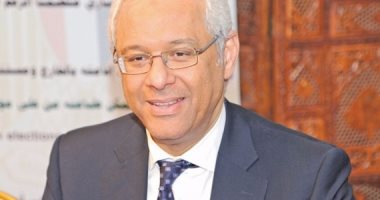 سفير مصر بالكويت يستقبل المهنئين بعيد الأضحى من البعثة الدبلوماسية والجالية