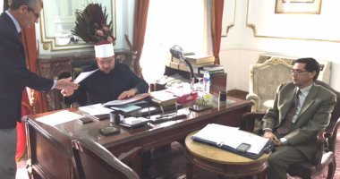 وزير الأوقاف يعتمد 3 منح دكتوراه بجامعة مصر للثقافة الإسلامية بكازاخستان