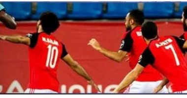 أبو تريكة لـ"محمد صلاح": "طيارة المنتخب لازم توصل لآخر محطة يا نجم"