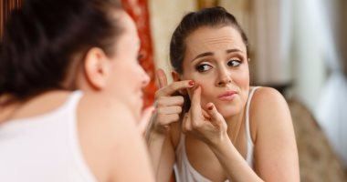 "هذه المواد تدمر بشرتك" خبيرة تجميل تحذر من وصفات طبيعية شائعة