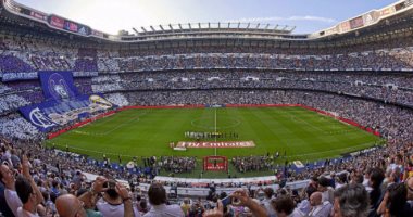 ريال مدريد يهدد أعضاءه بالشطب بعد بيع تذاكر الكلاسيكو في السوق السوداء