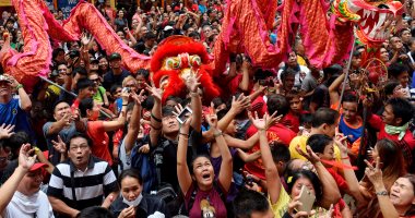 بالصور.. صلاة ورقص وعروض فنية فى احتفالات السنة الصينية الجديدة